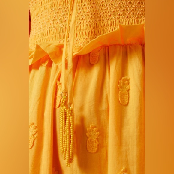 🥭 FARM RIO Yellow 3D Pineapple Tiered Midi Dress - Picture 5 of 7